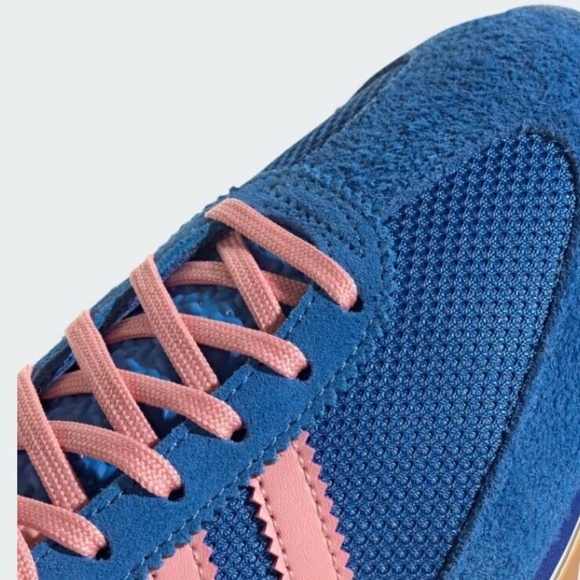Adidas Originals Blue and Pink Sneakers - Picture 6 of 6